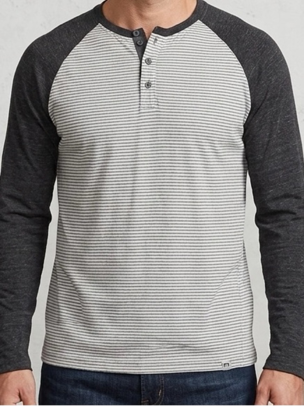 Reef Men's Striped Henley Long Sleeve Shirt Size Large
